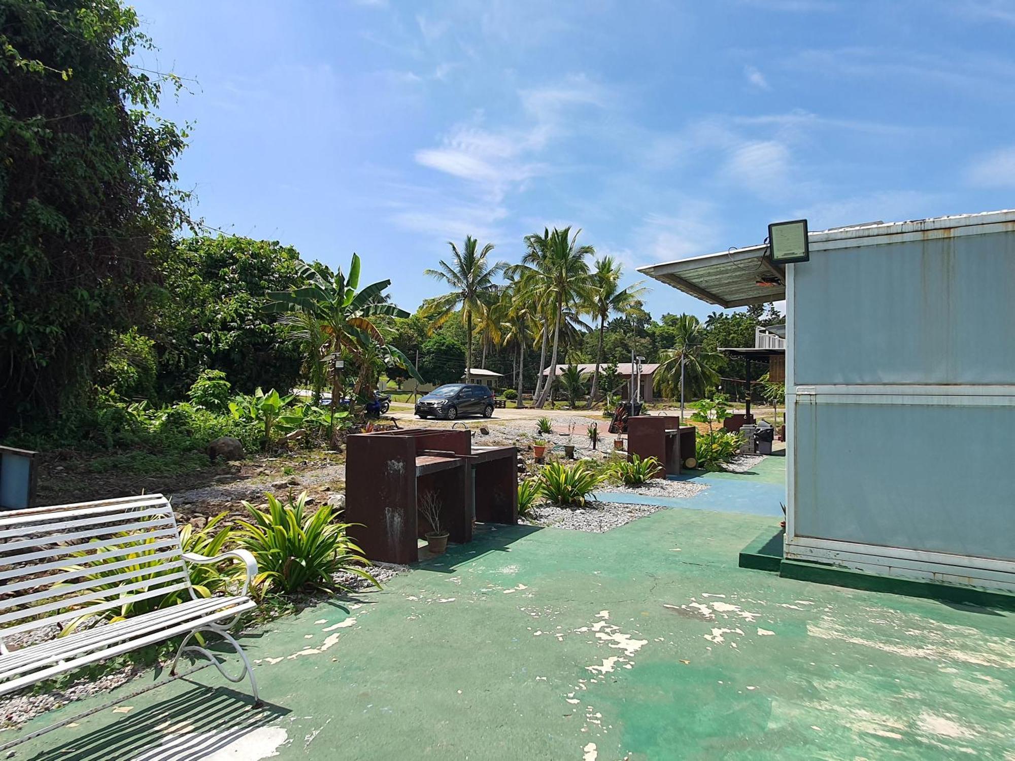 Oyo Home 90851 Rb Homestay & Farms 2 Kuching Exterior foto
